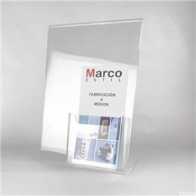 Portacarteles de metacrilato A3 con portafolletos 1/3 A4