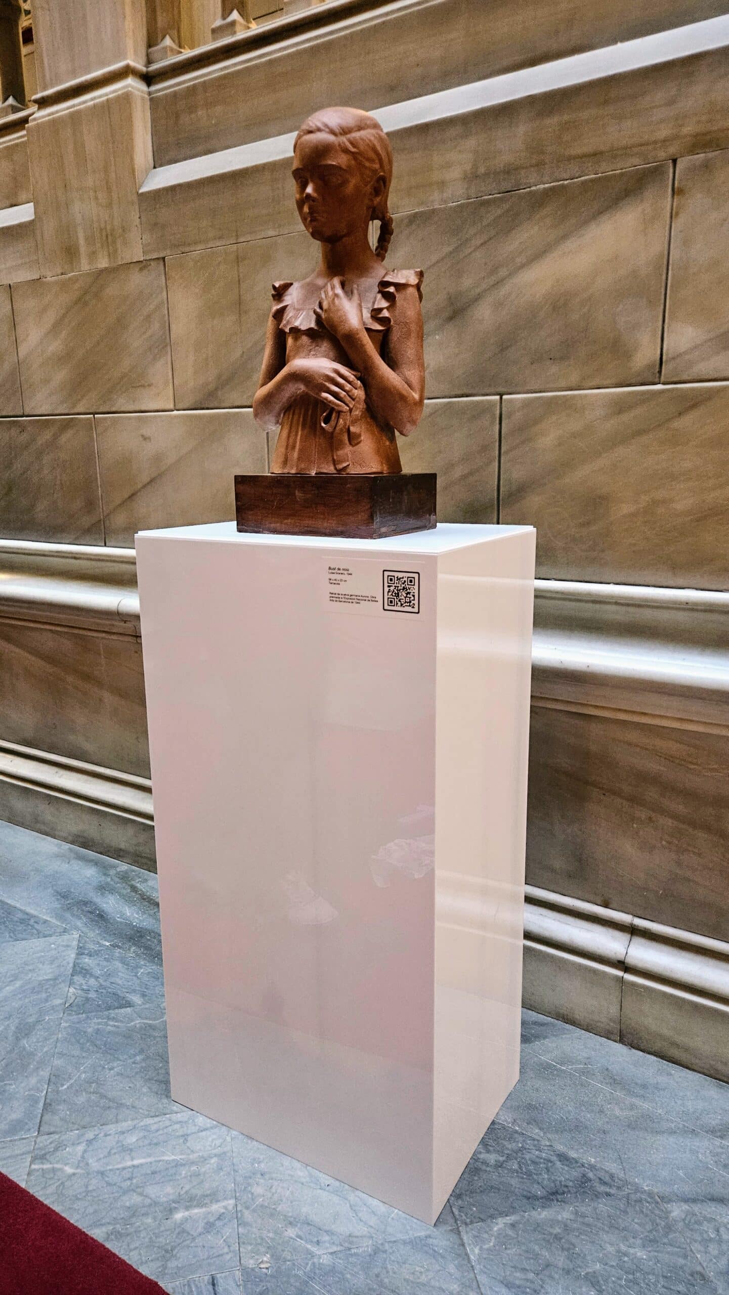 pedestales de metacrilato para figuras