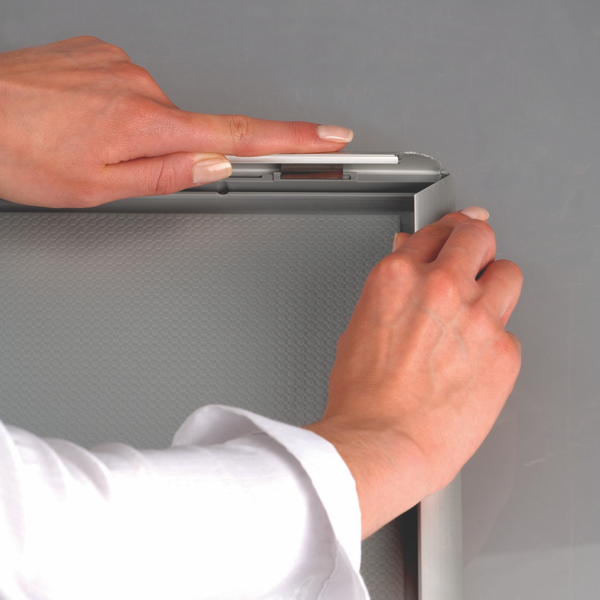 Marco de aluminio B2 (50x70 cm) - Imagen 4