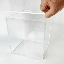 caja de metacrilato con tapa