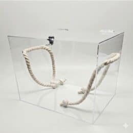 Urna primera piedra con cuerda